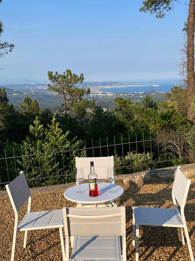 Villa Ormarine, Vue Exceptionnelle Sur La Baie De Cannes Et Le Mercantour Les Adrets-de-l'Esterel Exterior foto