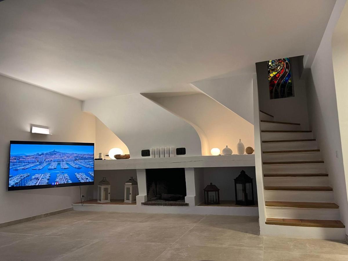 Villa Ormarine, Vue Exceptionnelle Sur La Baie De Cannes Et Le Mercantour Les Adrets-de-l'Esterel Exterior foto